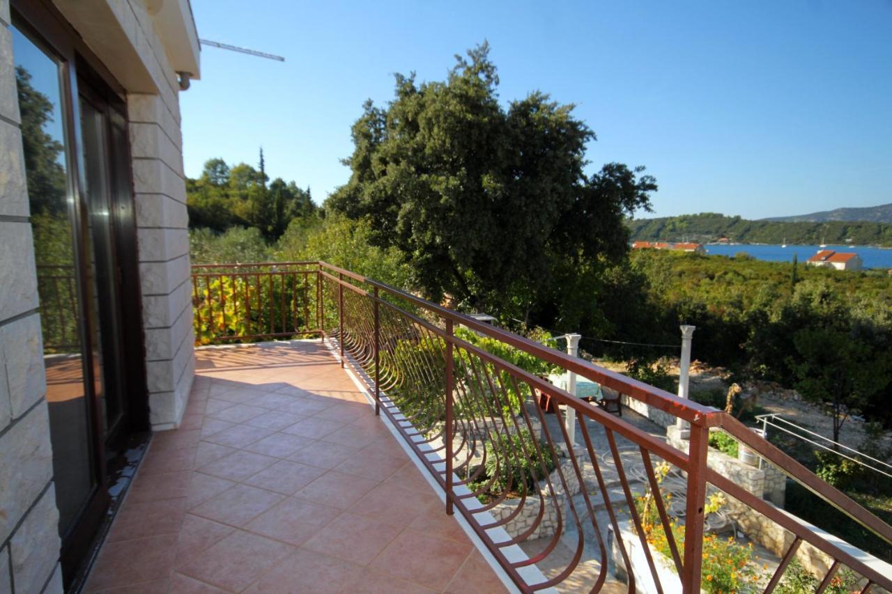 Seaside Apartments With A Swimming Pool Kneza, Korcula - 9269 Račišće Exteriör bild